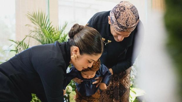 Tedak Siten Anak Bungsu Nadiem Makarim