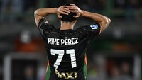 Bagi Venezia, kekalahan berarti mereka harus terdegradasi. Jay Idzes dkk finis di peringkat 19 dengan  29 poin. (Foto: Getty Images/Image Photo Agency)