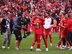 Salah dan Van Dijk Kasih Kode soal Transfer Liverpool