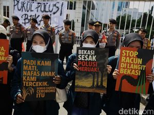 Aksi Mahasiswa Tuntut Penghentian PLTU Babelan Bekasi