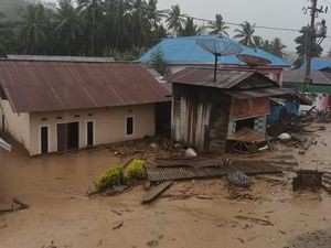 Banjir Bandang Terjang Desa Wombo di Donggala Imbas Air Sungai Meluap