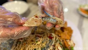 Salad Blue Crab Mentah yang Segar Ada di Resto Thailand Ini