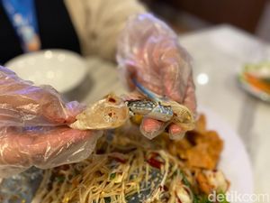 Salad Blue Crab Mentah yang Segar Ada di Resto Thailand Ini Salad Blue Crab Mentah yang Segar Ada di Resto Thailand Ini
