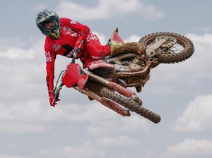 Motocross Pertama Ducati Akhirnya Diproduksi Motocross Pertama Ducati Akhirnya Diproduksi