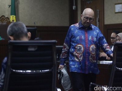 Dugaan Korupsi Taspen yang Rugikan Negara Rp 1 Triliun Mulai Disidangkan
