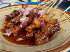 Apa Benar Makan Sate Anjing Bisa Meningkatkan Gairah Seksual? Apa Benar Makan Sate Anjing Bisa Meningkatkan Gairah Seksual?