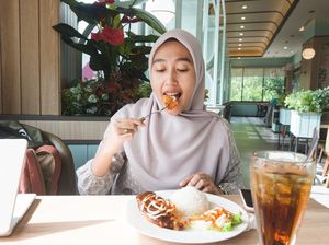 Muslim Tak Sengaja Makan Ayam Goreng Nonhalal, Ini Hukumnya dalam Islam Muslim Tak Sengaja Makan Ayam Goreng Nonhalal, Ini Hukumnya dalam Islam