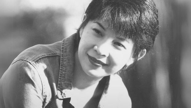 Penyanyi legendaris Irianti Erningpraja meninggal dunia di usia 59 tahun.