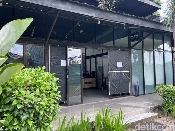 Foto Omah PSS Sleman Usai Disambangi Suporter Imbas Turun Kasta