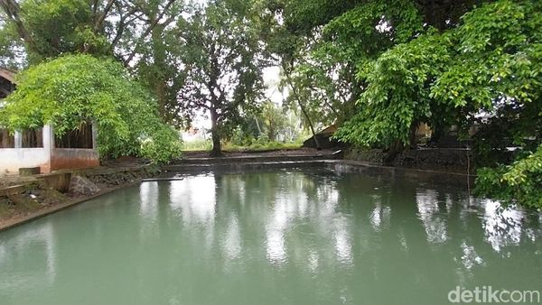 Kolam Sang Raja, Tempat Legendaris di Majalengka yang Kondisinya Miris