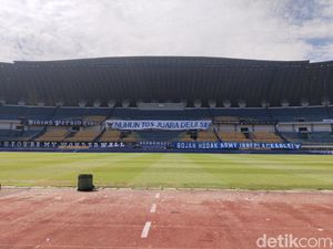 Viking Buka Donasi untuk Perbaikan Stadion GBLA Bandung Viking Buka Donasi untuk Perbaikan Stadion GBLA Bandung