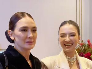 Raline Shah Terima Jabatan Presiden Jomlo dari Luna Maya dengan Senang Hati Raline Shah Terima Jabatan Presiden Jomlo dari Luna Maya dengan Senang Hati