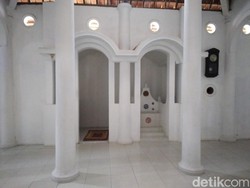 Jadwal Sholat Kota Cirebon Hari Ini, Senin 31 Agustus 2026