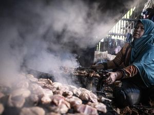 Mengintip Produksi Ikan Asap di Bandarharjo Semarang