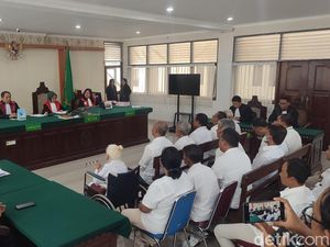 Jaksa Minta Hakim Tolak Eksepsi Nenek Reja dan 16 Terdakwa Pemalsuan Silsilah