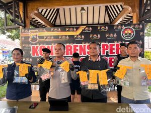 Kepergok Saat Hendak Beli iPhone, Komplotan Pengedar Upal Dibekuk di Sragen Kepergok Saat Hendak Beli iPhone, Komplotan Pengedar Upal Dibekuk di Sragen