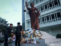 Haru Wisudawan UGM Doakan Argo yang Tewas Ditabrak BMW Christiano