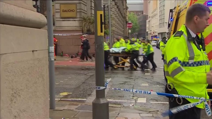 SOCCER-ENGLAND-LIV/INCIDENT 7133WD-SOCCER-ENGLAND_LIV_INCIDENT_O_