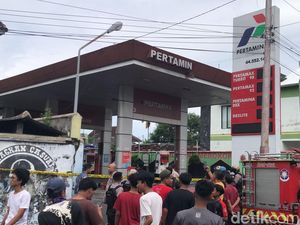 Video: SPBU di Yogyakarta Kebakaran, Sempat Terjadi Ledakan Video: SPBU di Yogyakarta Kebakaran, Sempat Terjadi Ledakan