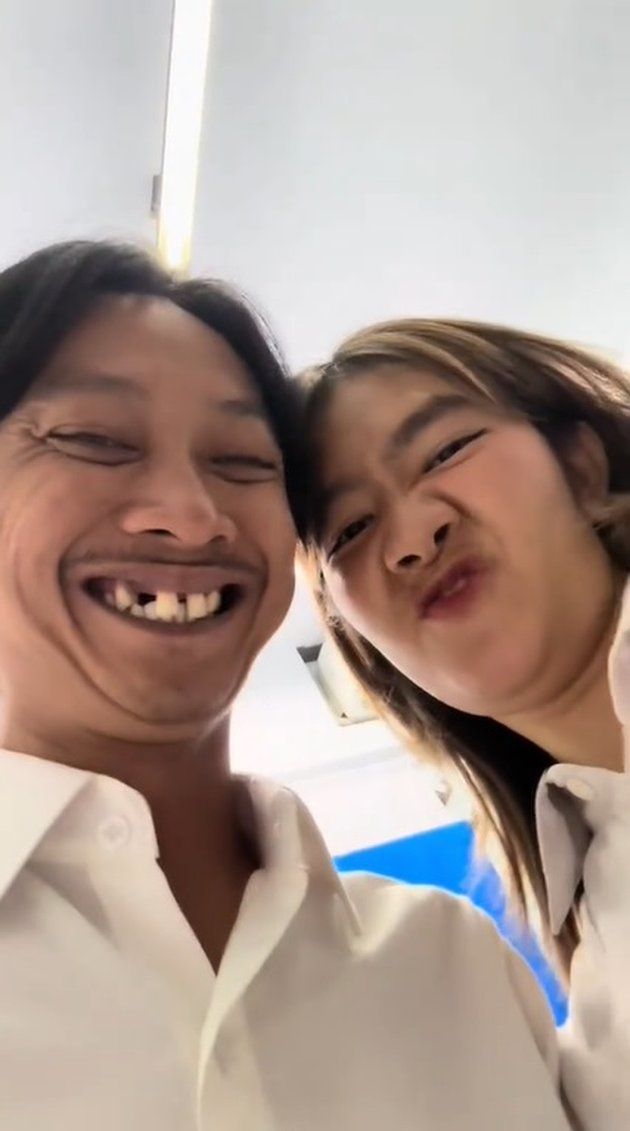 Yono Bakrie dan Vini Caroline
