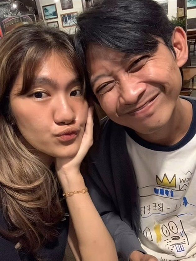 Yono Bakrie dan Vini Caroline