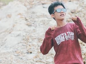 Lirik dan Makna Lagu Jawa Barat Kapalang Nyaah