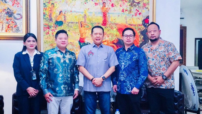 Anggota dewan perwakilan rakyat RI Bambang Soesatyo (Bamsoet) mendukung planning Presiden RI Prabowo Subianto meluncurkan super apps Government Technology (GovTech).