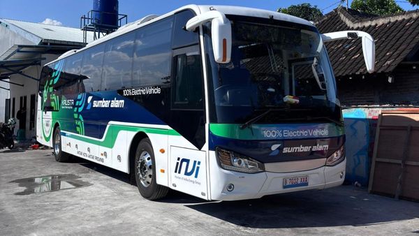 Bus Listrik PO Sumber Alam Layani Trayek Bekasi-Yogyakarta