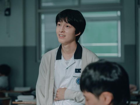 Drama Korea Weak Hero Class 1 (2022) Hong Kyung sebagai Oh Beom-seok dalam drama Korea Weak Hero Class 1 (2022). (via Netflix)