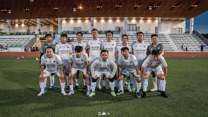 Weekend Athlete melakoni pertandingan tandang ke Singapura, dengan event bertajuk ‘Away Day Singapore’. Komunitas yang berbasis di Jakarta ini berhadapan dengan tim Singapura, Primo FC.