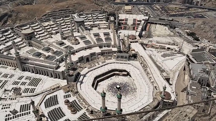 General Authority of Media Regulation dan Royal Commision for Makkah City and Holy Sites mengundang Tim Media Center Haji dan jurnalis sejumlah negara seperti Malaysia, Turki, Nigeria hingga Suriah untuk berkunjung ke Clock Tower Museum.