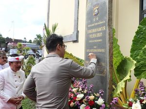 Kapolda Bali Resmikan Gedung Baru Polsek Ubud Kapolda Bali Resmikan Gedung Baru Polsek Ubud