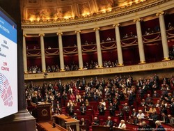 Majelis Nasional Prancis Sahkan RUU Bantuan Mengakhiri Hidup