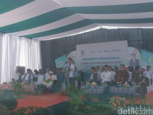 Menkes Resmikan Klinik Pemeriksaan Kesehatan Gratis di Lombok Tengah Menkes Resmikan Klinik Pemeriksaan Kesehatan Gratis di Lombok Tengah