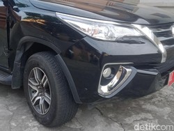 Polisi Beberkan Awal Mula Mobil Wabup Klaten Ditabrak Bus Sugeng Rahayu