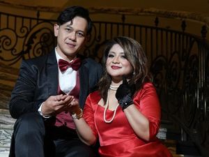 Phewe dan Sarah Hadju Duet untuk Melawan Dunia Phewe dan Sarah Hadju Duet untuk Melawan Dunia