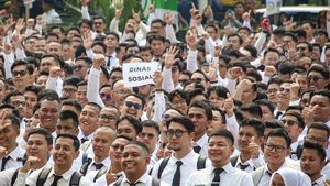 Potret Semringah Ribuan Penerima SK CPNS Pemprov DKI Jakarta