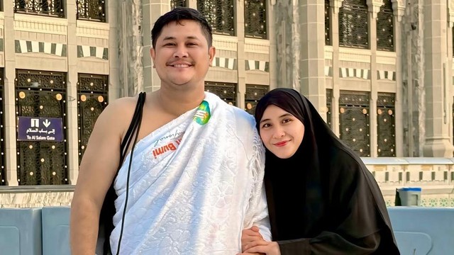Tuntaskan Ibadah Haji, Ryana Dea Ceritakan Momen Terpisah dengan Suami di Tanah Suci