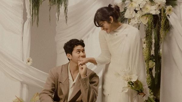 Gak Pakai Stylist, Begini Kerennya Foto Prewedding Tristan Juliano-Narrel Amara