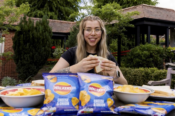 Wanita Didiagnosa Terkena Penyakit Serius Akibat 23 Tahun Makan Sandwich Wanita Didiagnosa Terkena Penyakit Serius Akibat 23 Tahun Makan Sandwich