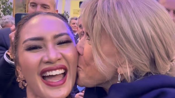Dicium Brigitte Macron dan BTS Lain Ajeng Kamaratih di Jamuan Presiden Prancis