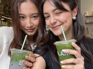 Seru! Amanda Rawles Kompak Traveling sambil Kulineran Bareng Sahabat Seru! Amanda Rawles Kompak Traveling sambil Kulineran Bareng Sahabat