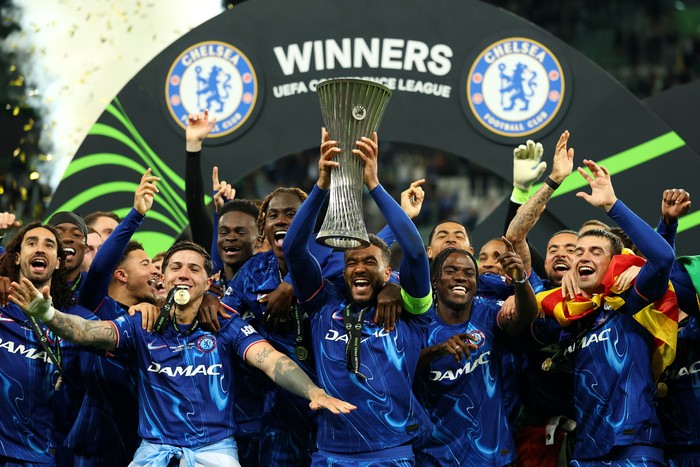  Reece James of Chelsea lifts the UEFA Conference League trophy after his team's victory in the UEFA Conference League Final 2025 between Real Betis Balompie and Chelsea FC at Stadion Wroclaw on May 28, 2025 in Wroclaw, Poland. (Photo by Richard Heathcote/Getty Images)