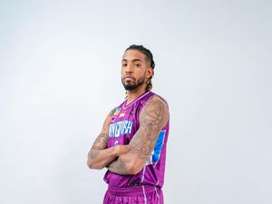 Devin Davis, Agar Hangtuah Lebih Kuat di Bawah Ring Devin Davis, Agar Hangtuah Lebih Kuat di Bawah Ring