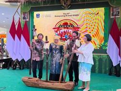 Khofifah Dorong Desa Kembangkan Inovasi Lewat PAKASI 2025