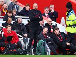 Ajax Dekati Asisten Manajer Liverpool