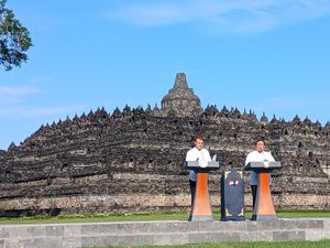 Di Depan Macron, Prabowo Banggakan Candi Borobudur Diakui Warisan UNESCO