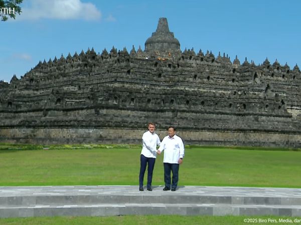 Prabowo dan Macron Kunjungi Borobudur