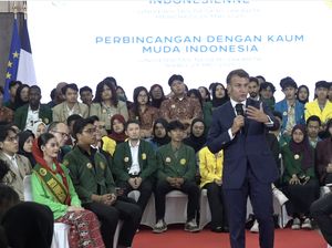 Presiden Macron Sempat Ada Insiden Mic di UNJ: Its Okay For You? Presiden Macron Sempat Ada Insiden Mic di UNJ: Its Okay For You?