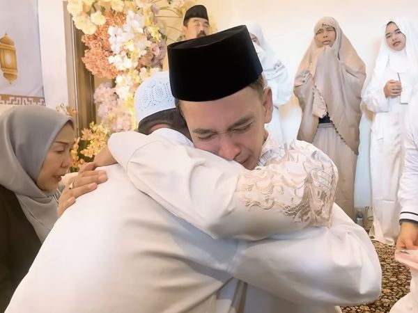 Tangis Ruben Onsu Pecah di Walimatussafar Jelang Berangkat Haji